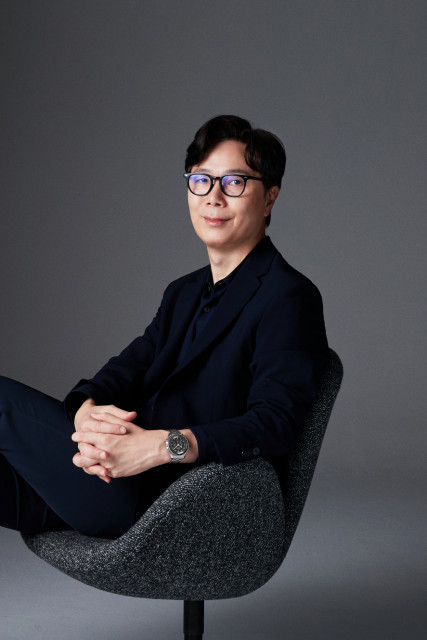 김영하 작가Img